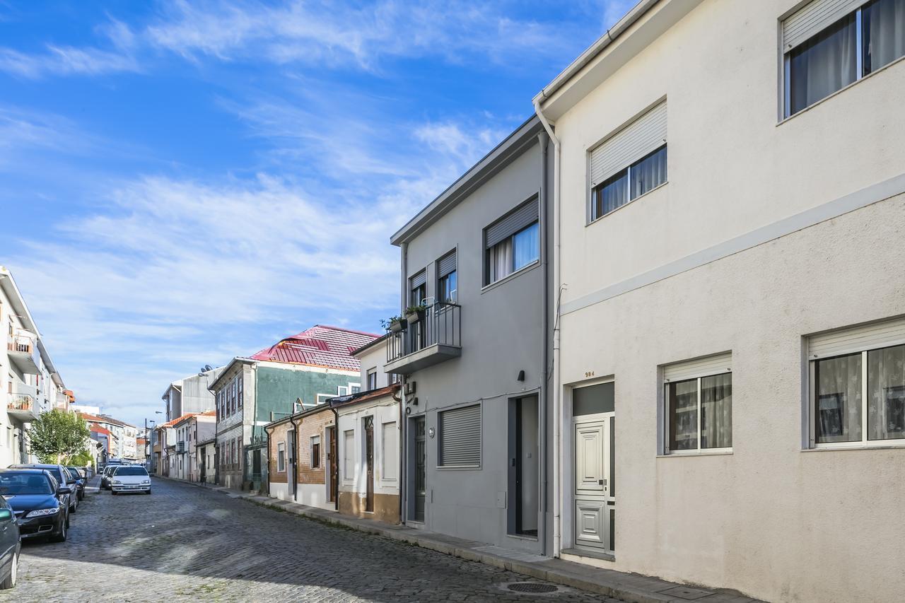 Garden Avenue Apartment *